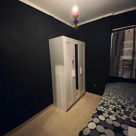 Cozy In Shared - Shared Bathroom Frühstückspension